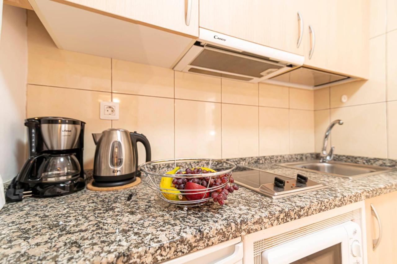 Apartamentos En El Centro De Los Cristianos Arona  Exterior foto