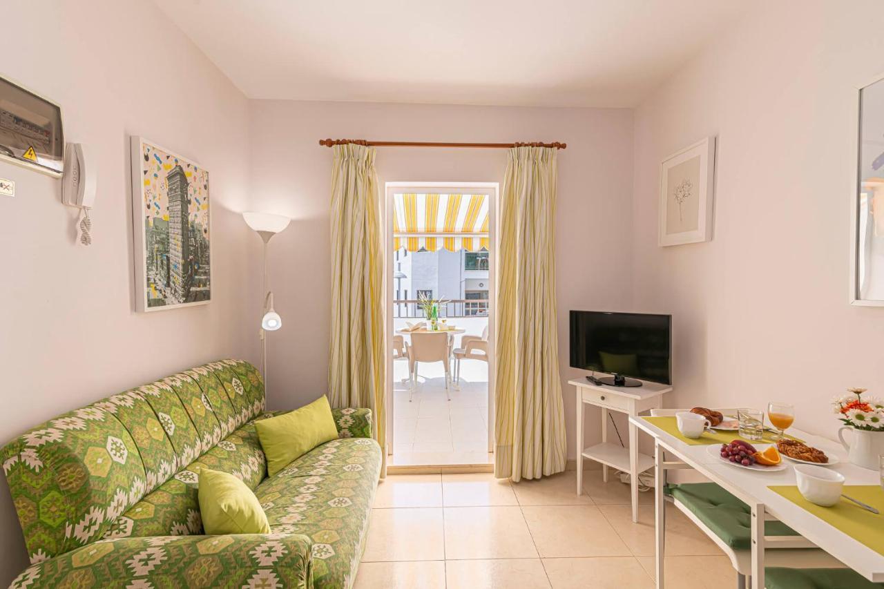 Apartamentos En El Centro De Los Cristianos Arona  Exterior foto