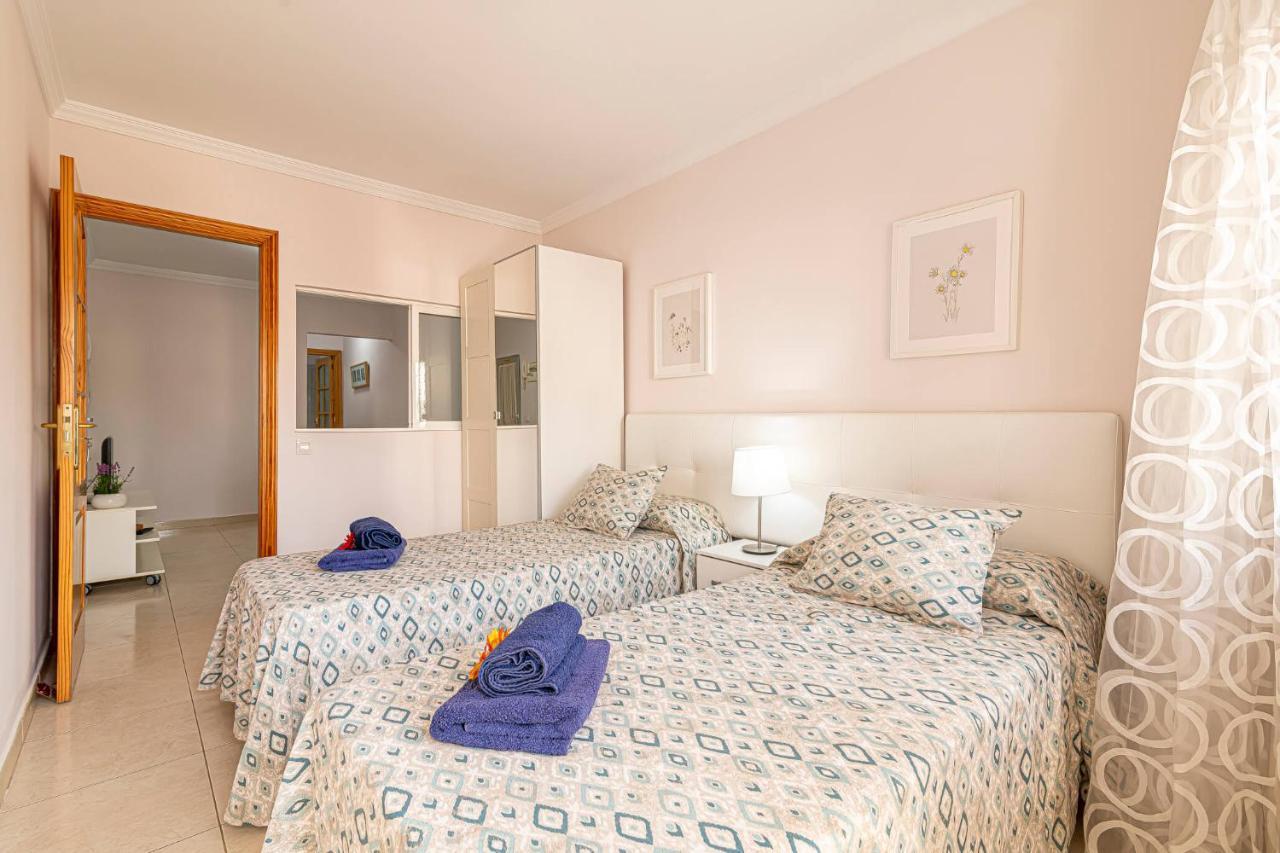 Apartamentos En El Centro De Los Cristianos Arona  Exterior foto