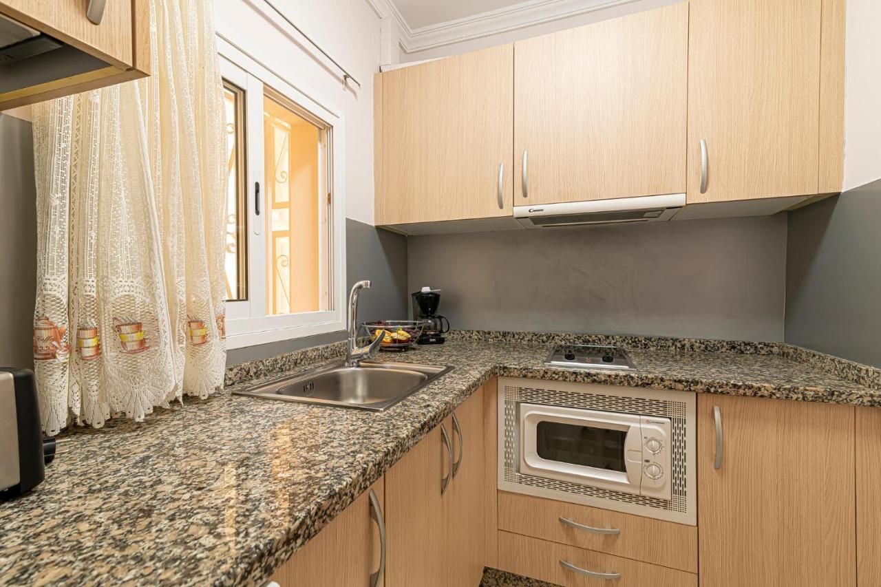 Apartamentos En El Centro De Los Cristianos Arona  Exterior foto