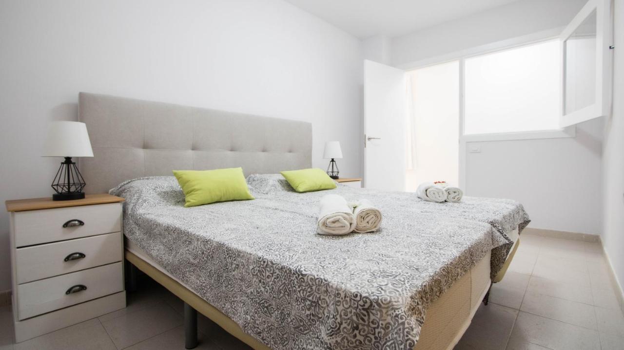 Apartamentos En El Centro De Los Cristianos Arona  Exterior foto